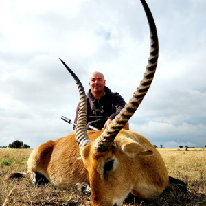 roger-berger-safaris-hunting-Plain-game-letwe